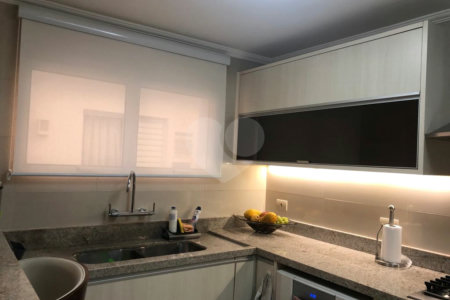 Sobrado à venda com 3 quartos, sendo 2 suítes,  em Vila Nivi, São Paulo, SP