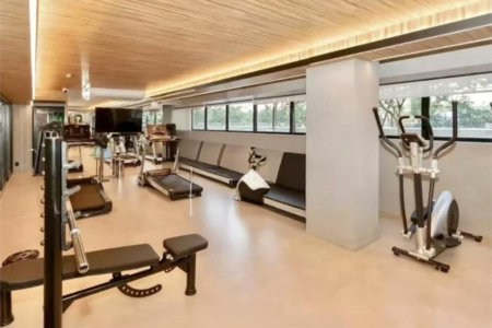 Apartamento à venda com 2 quartos, sendo 1 suíte,  em Vila Cordeiro, São Paulo, SP