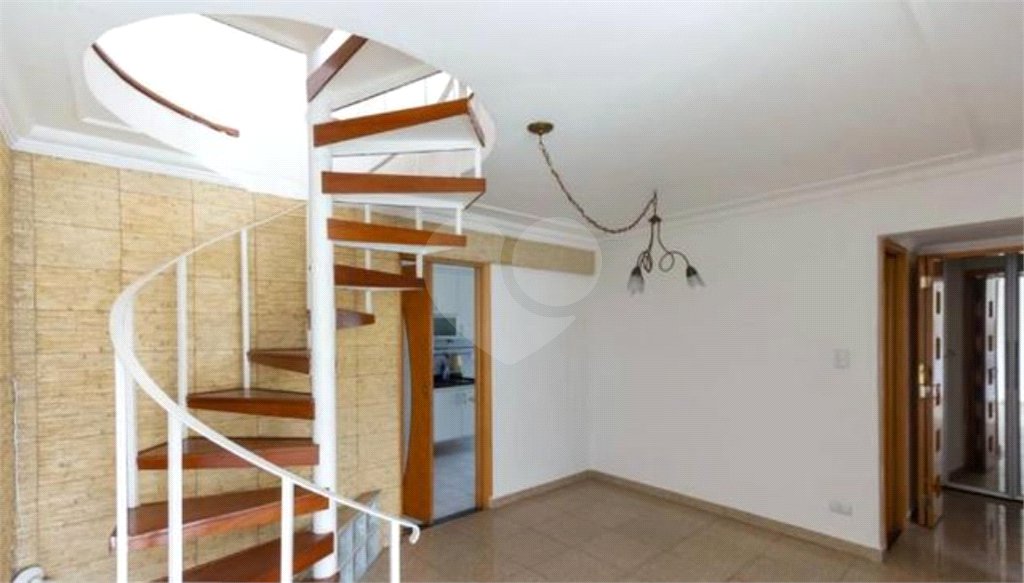 Cobertura à venda com 3 quartos, sendo 1 suíte, em Jardim Londrina, São Paulo, SP