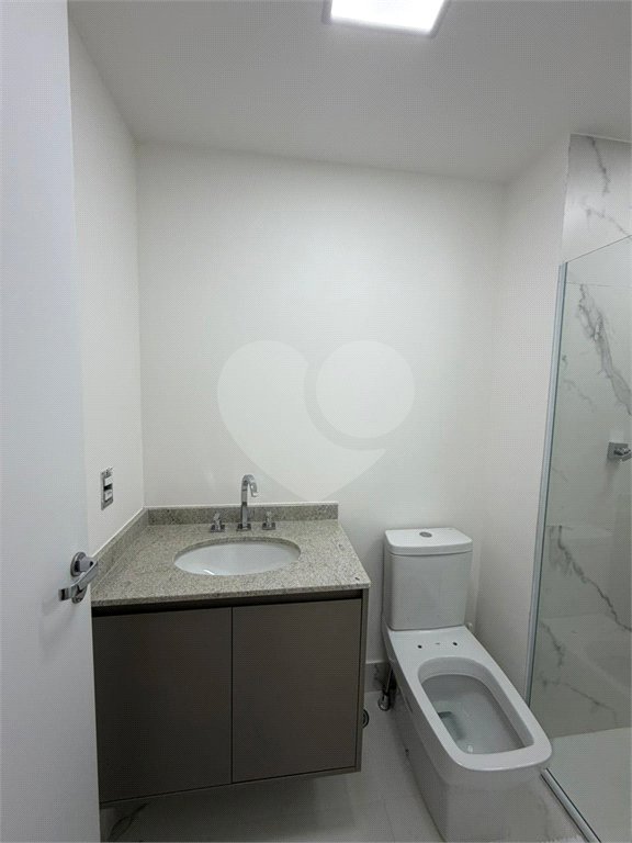 Apartamento à venda com 2 quartos, sendo 1 suíte, em Santo Amaro, São Paulo, SP