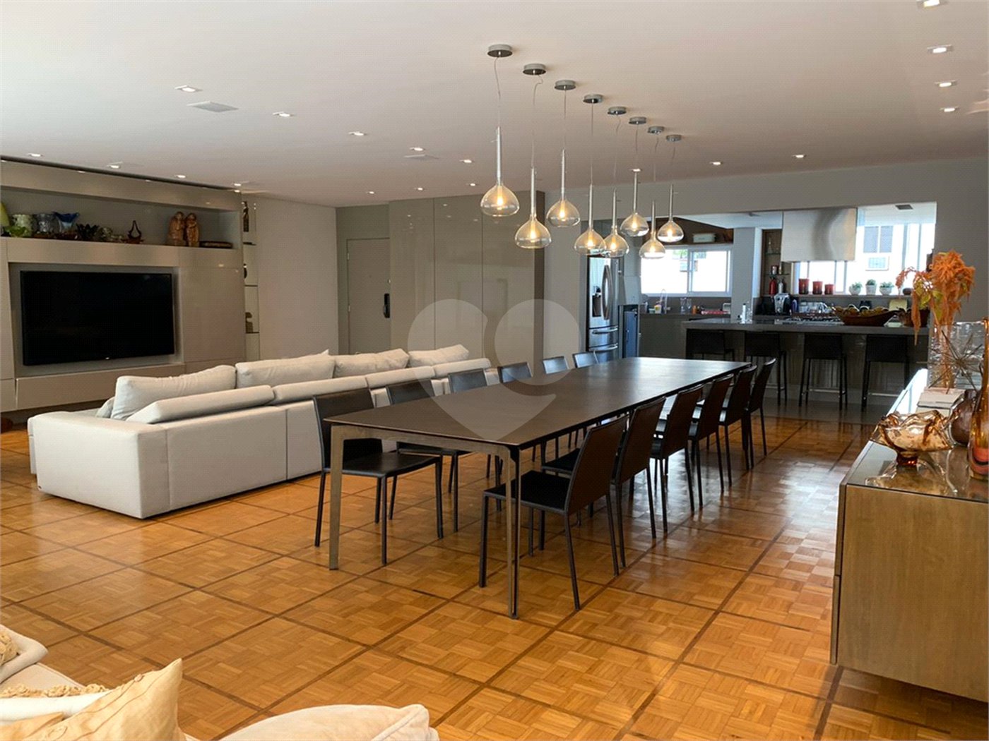 Apartamento à venda com 3 quartos, sendo 2 suítes, em Higienópolis, São Paulo, SP