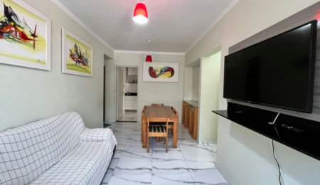 Apartamento 2 dormitórios com vaga de garagem lado praia na Enseada Guarujá