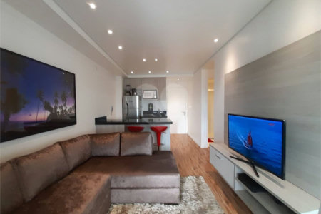 Apartamento à venda com 1 suíte em Parque Industrial Tomas Edson, São Paulo, SP