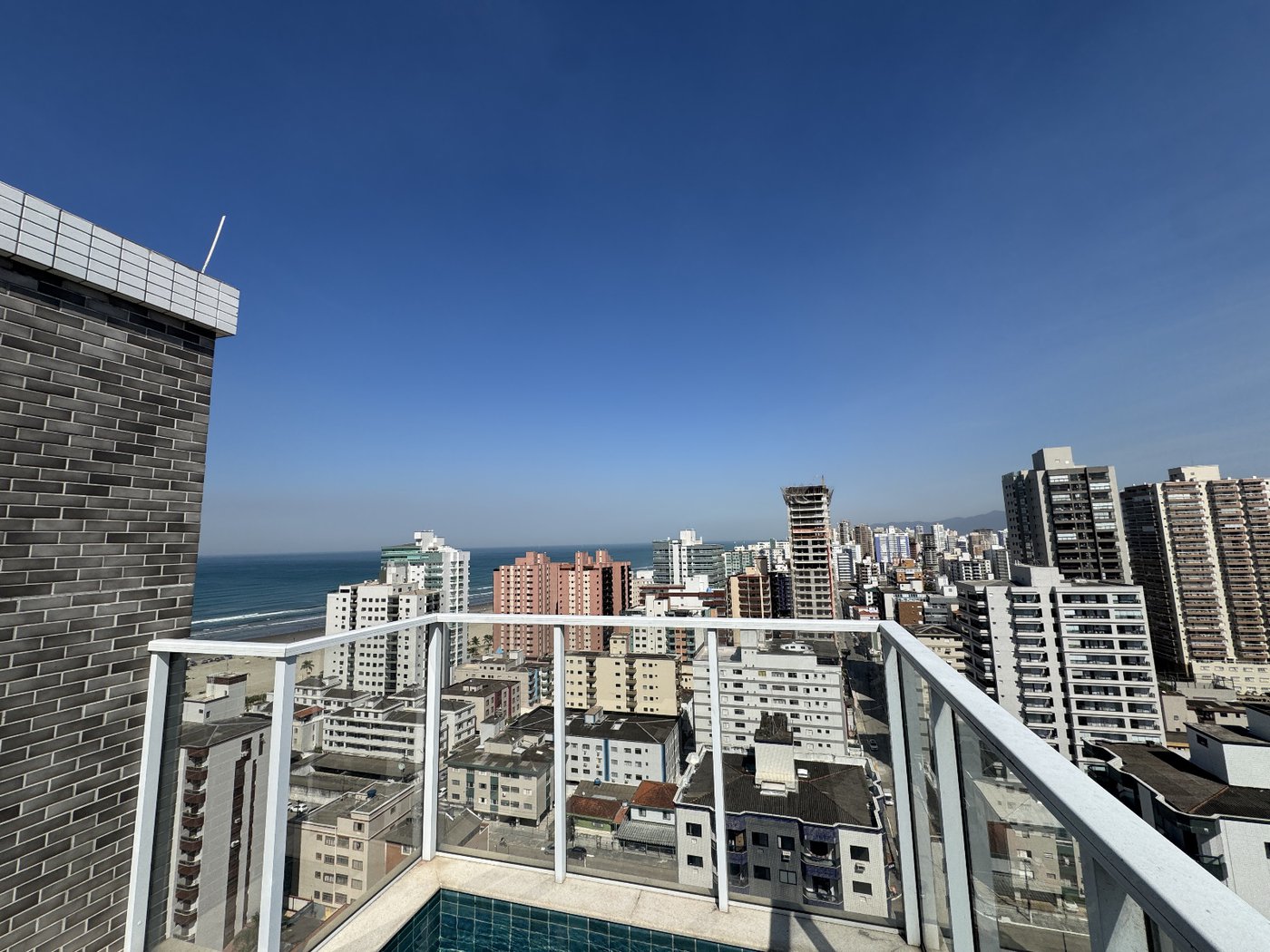 🏢 Cobertura Alto Padrão – Residencial Safira – Guilhermina – Praia Grande