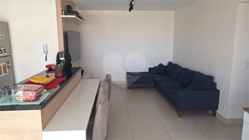 Apartamento à venda com 2 suítes em Vila Scarpelli, Santo André, SP