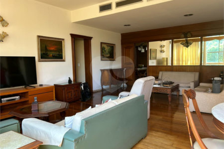 Apartamento à venda com 4 quartos, sendo 2 suítes, em Tijuca, Rio de Janeiro, RJ