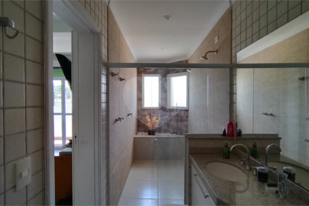 Casa à venda com 3 suítes no condomínio Parque do Varvito, Itu - SP