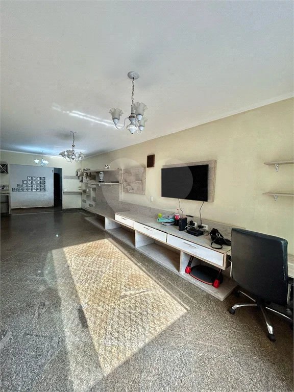 Sobrado à venda com 3 quartos, sendo 1 suíte, em Jardim São Paulo(zona Norte), São Paulo, SP