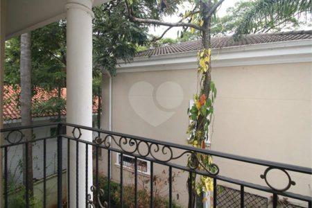 Casa à venda com 3 suítes no condomínio Brooklin Hills, São Paulo - SP
