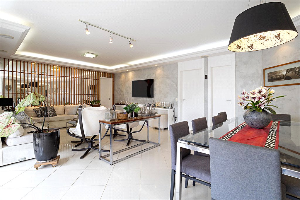 Apartamento à venda com 3 suítes em Vila Mascote, São Paulo, SP