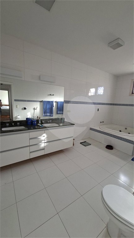 Casa à venda com 5 quartos, sendo 4 suítes, em Butantã, São Paulo, SP