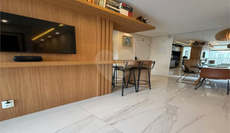 Apartamento à venda ou para alugar com 3 quartos, sendo 1 suíte,  em Vila Andrade, São Paulo, SP