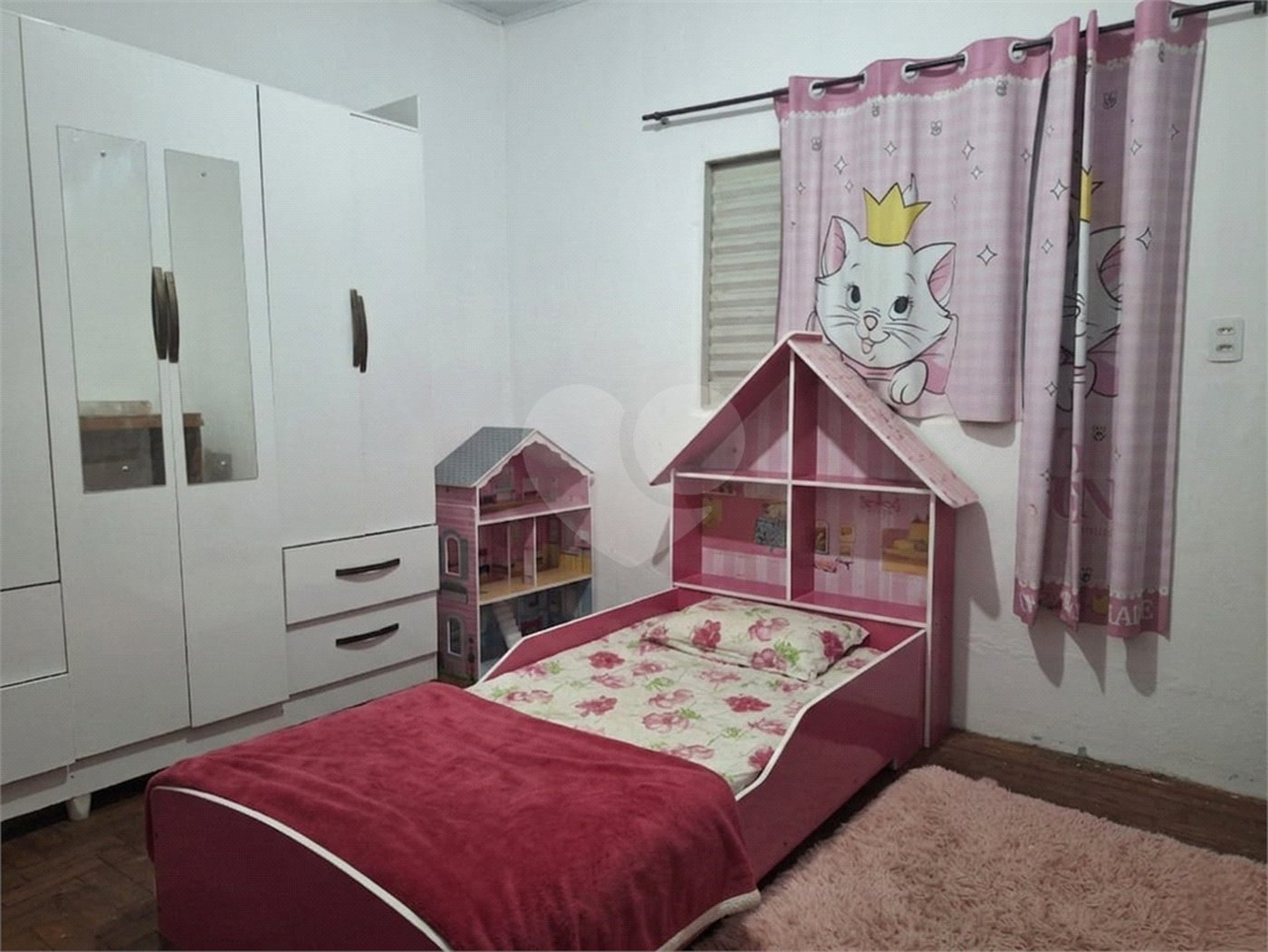 Casa à venda com 4 quartos em Jardim Itália, Itapetininga, SP