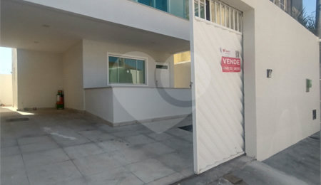 Casa à venda com 3 quartos, sendo 1 suíte,  em Campo Grande, Rio de Janeiro, RJ