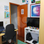 Sobrado à venda com 3 quartos, sendo 1 suíte,  em Vila Oliveira, Mogi das Cruzes, SP