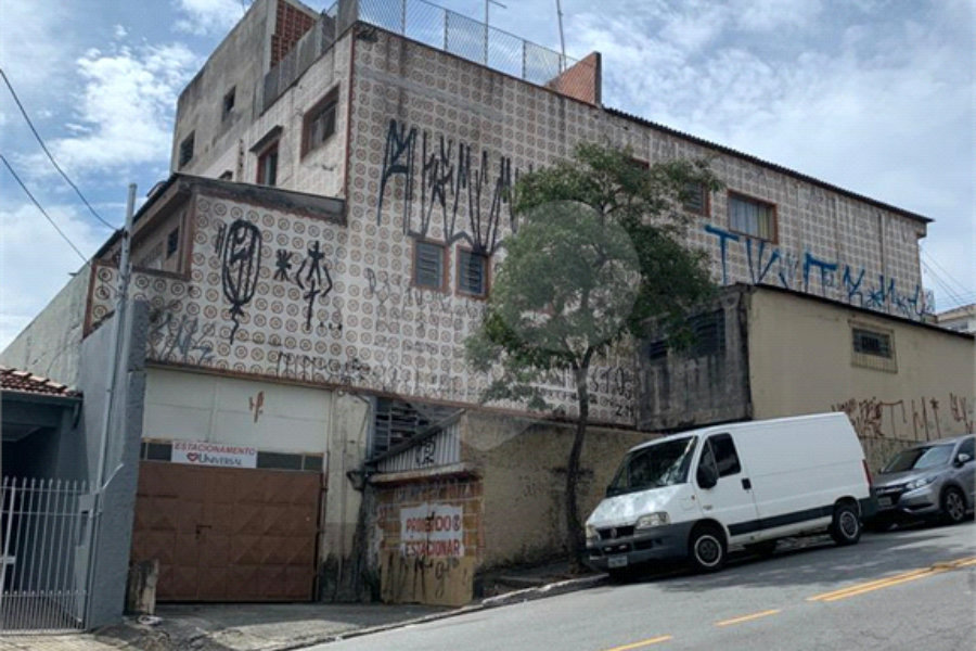 Prédio à venda com 6 quartos em Vila Maria, São Paulo, SP