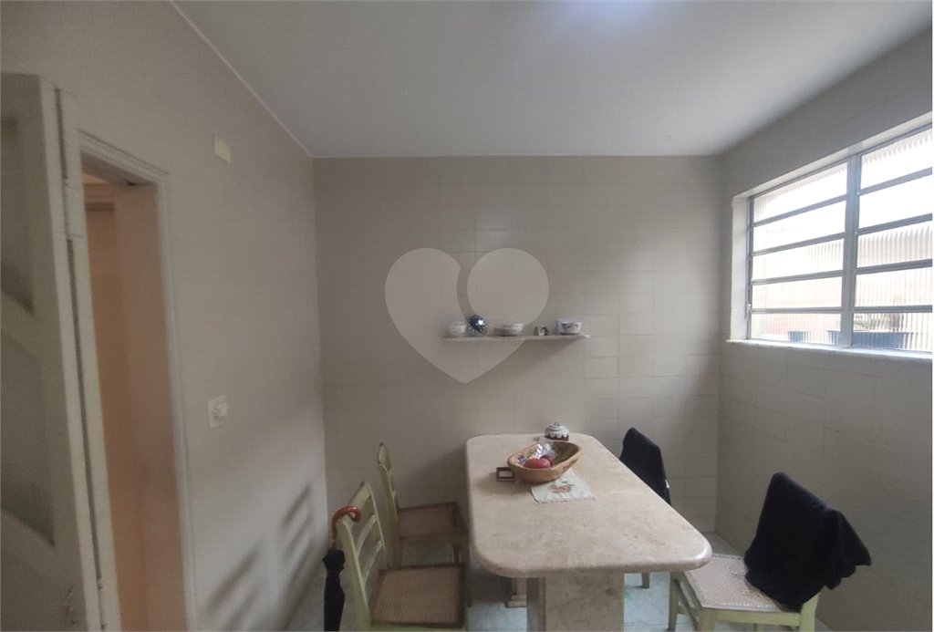Sobrado à venda com 3 quartos, sendo 1 suíte, em Tremembé, São Paulo, SP