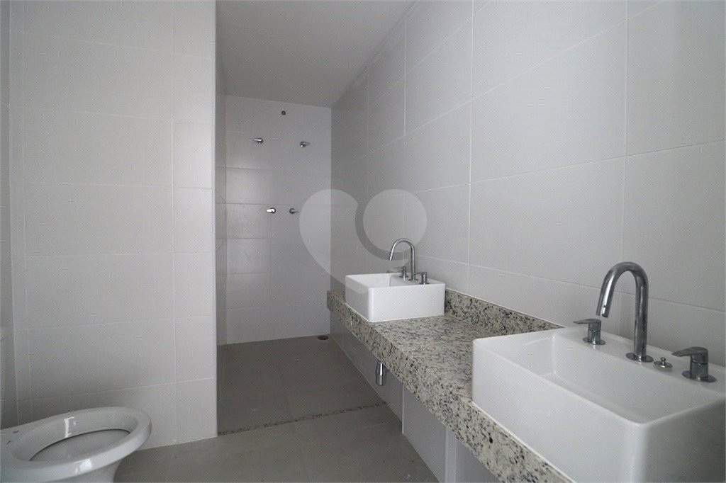 Apartamento à venda com 2 suítes em Moema, São Paulo, SP