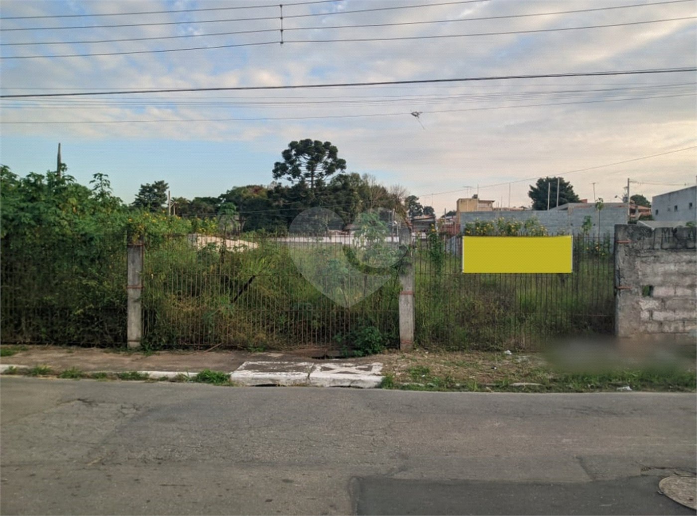 Terreno à venda em Parque Santa Rosa, Suzano, SP