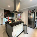Casa à venda com 4 suítes em Vila Santo Antônio, Cotia, SP