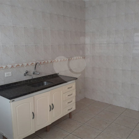 Casa à venda com 2 quartos em Vila Gumercindo, São Paulo, SP