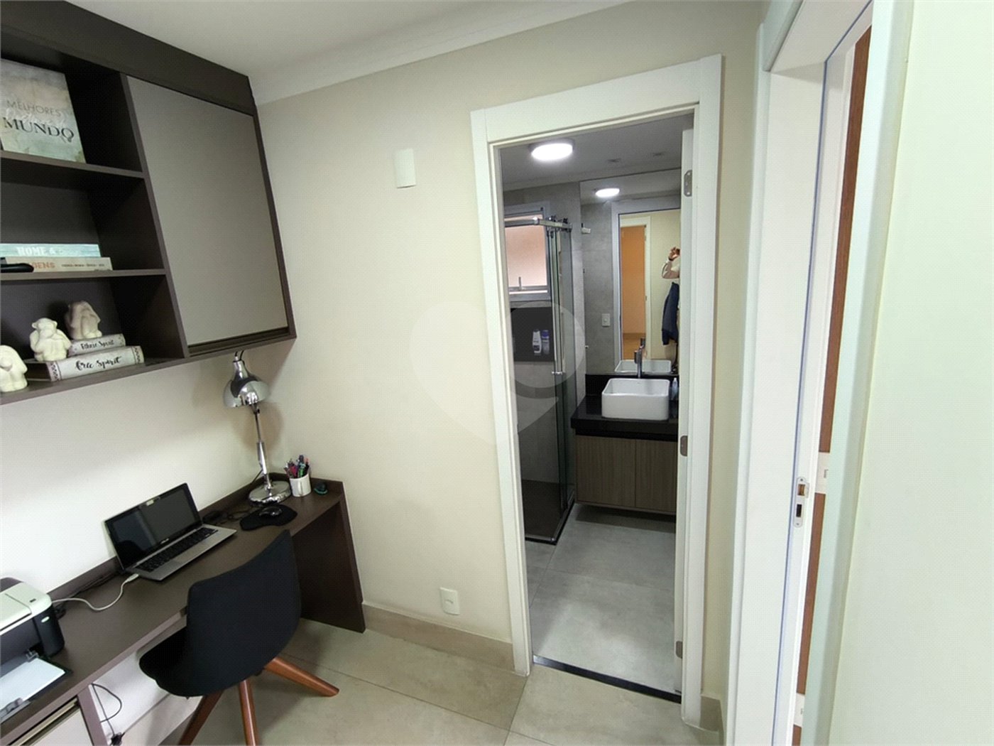 Apartamento à venda com 3 quartos, sendo 1 suíte, em Jardim Vazani, São Paulo, SP