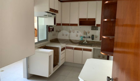 Apartamento à venda com 3 quartos, sendo 1 suíte,  em Santana, São Paulo, SP
