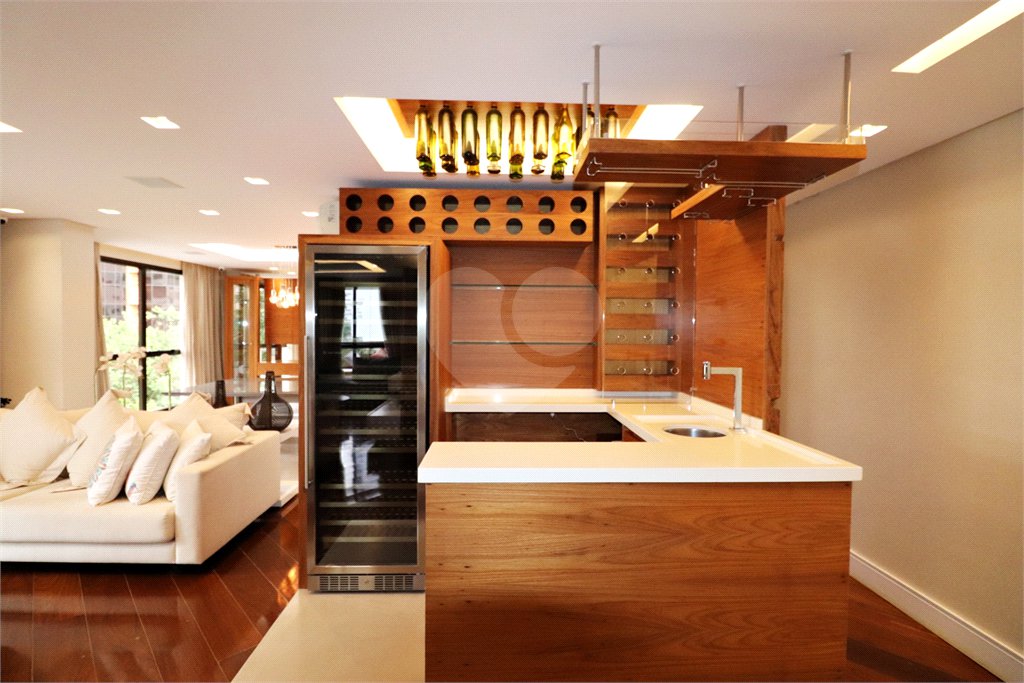 Apartamento à venda com 5 quartos, sendo 2 suítes, em Santana, São Paulo, SP