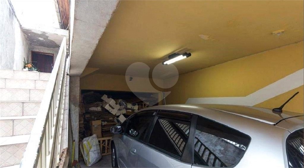 Sobrado à venda com 3 quartos, sendo 1 suíte, em Bosque da Saúde, São Paulo, SP