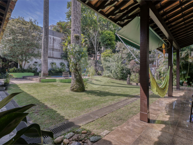 Casa Térrea à venda com 4 suítes em Alto da Boa Vista, São Paulo, SP