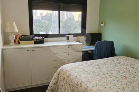 Apartamento à venda com 2 quartos, sendo 1 suíte,  em Vila Romana, São Paulo, SP