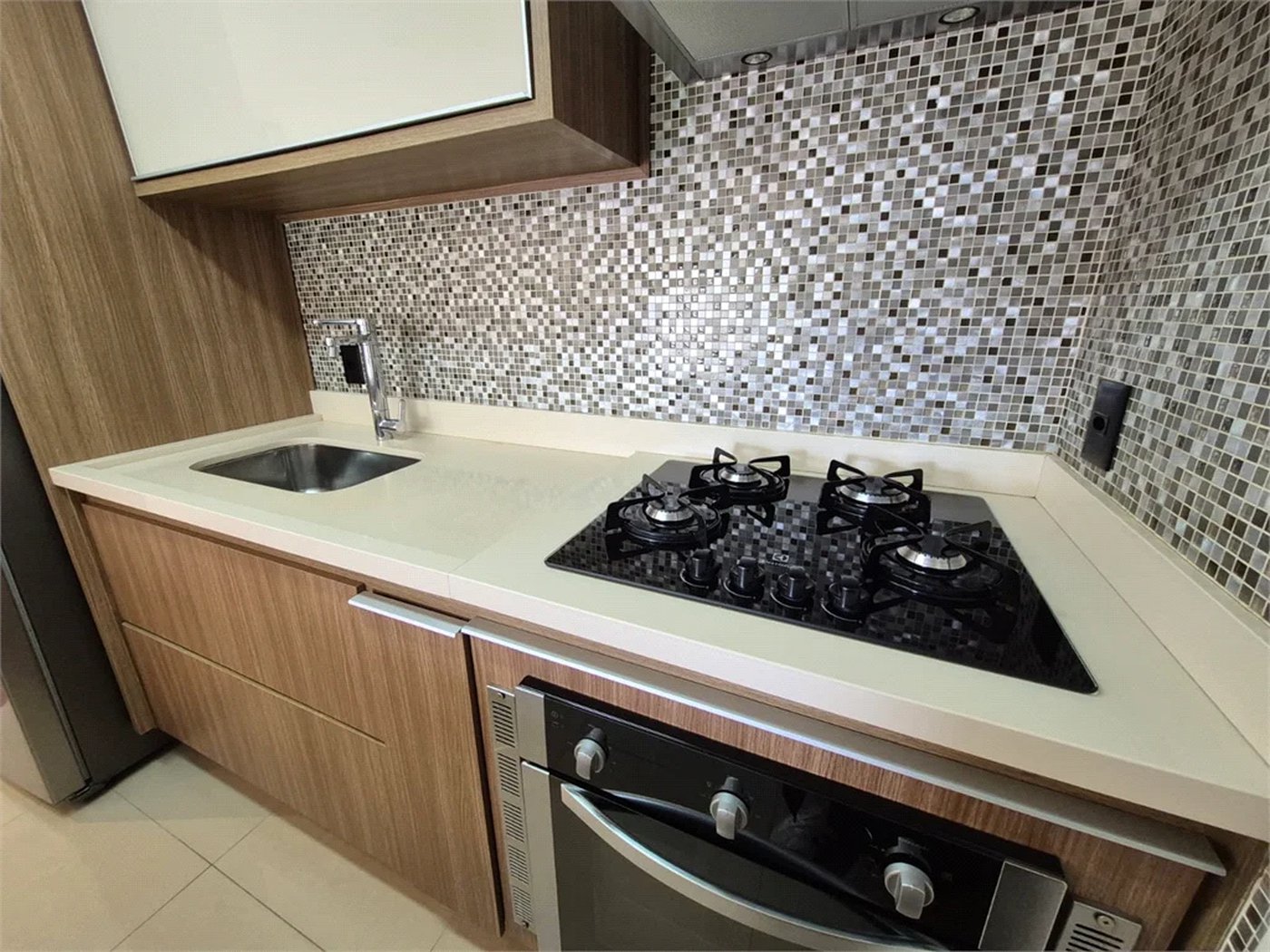 Apartamento à venda com 3 quartos, sendo 2 suítes,  em Jardim Bonfiglioli, São Paulo, SP