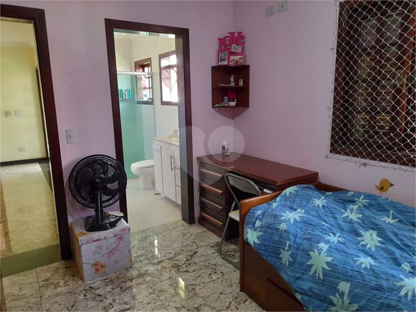 Sobrado à venda com 3 suítes em Vila Romero, São Paulo, SP
