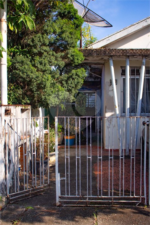 Terreno à venda com 3 quartos no condomínio Terreno com Casa, São Paulo - SP