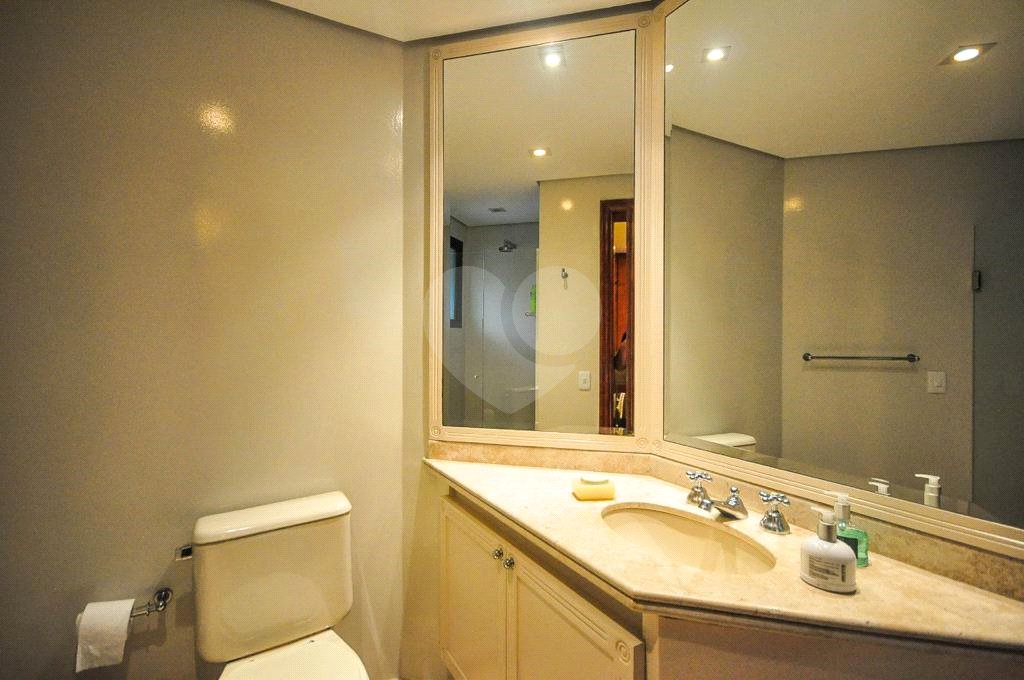 Apartamento à venda com 4 suítes em Vila Andrade, São Paulo, SP