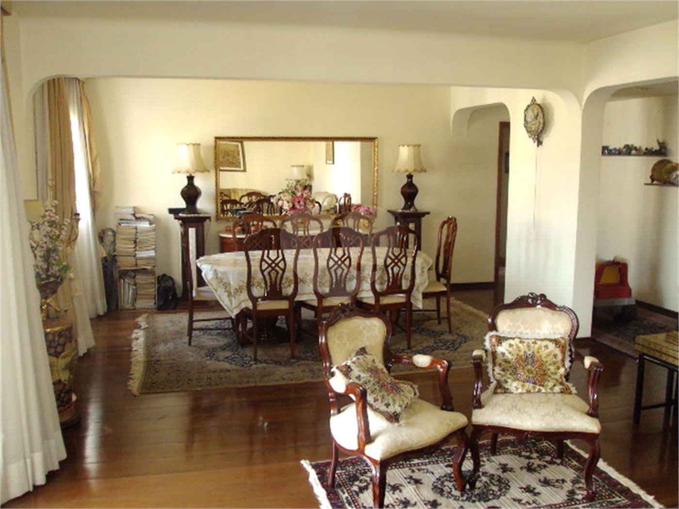 Apartamento à venda com 4 quartos, sendo 3 suítes,  em Indianópolis, São Paulo, SP