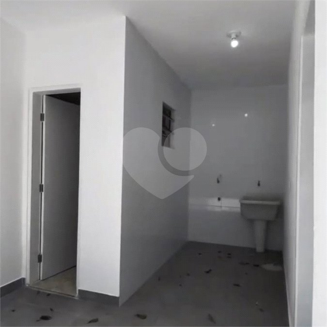 Sobrado à venda com 4 quartos, sendo 1 suíte, em Vila Pirituba, São Paulo, SP