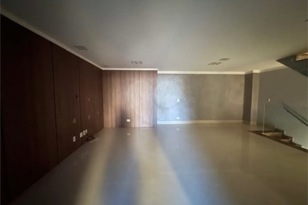 Triplex à venda ou para alugar com 3 quartos, sendo 1 suíte, em Santana, São Paulo, SP