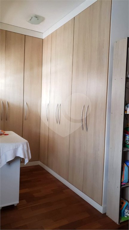 Sobrado à venda com 3 quartos, sendo 1 suíte, em Jardim Sul, São José dos Campos, SP