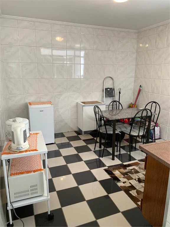 Casa com 115m², 3 dormitórios, 1 vaga, à venda na Penha.