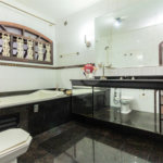 Casa à venda ou para alugar com 5 quartos, sendo 3 suítes, em Imirim, São Paulo, SP