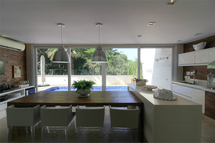 Casa à venda com 3 suítes em Tremembé, São Paulo, SP