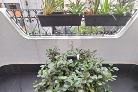 Apartamento à venda com 2 quartos em Indianópolis, São Paulo, SP