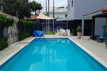 Casa à venda com 6 quartos, sendo 4 suítes, em Manguinhos, Armação dos Búzios, RJ