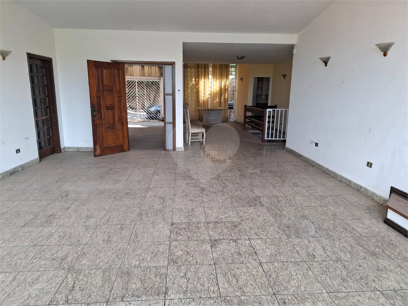 Casa à venda com 4 quartos, sendo 3 suítes, em Jardim São Bento, São Paulo, SP