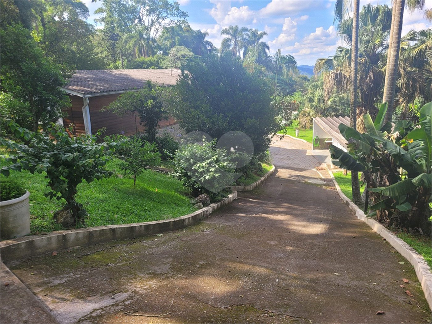 Sítio à venda com 6 quartos, sendo 3 suítes, em Serra da Cantareira, Mairiporã, SP