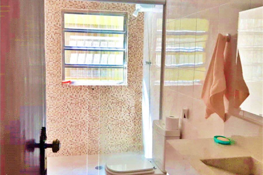 Sobrado à venda com 4 quartos, sendo 1 suíte, em Vila Guilherme, São Paulo, SP