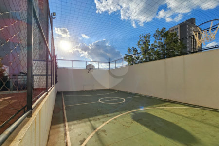Apartamento com 3 dormitórios à venda no centro de São Carlos