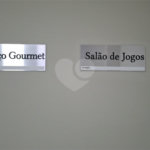 Apartamento com 2 vagas no Campo Belo