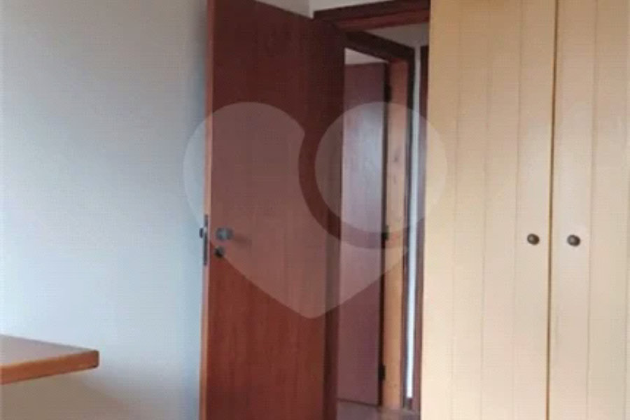 Apartamento à venda no Edifício Cabreúva no Bairro Alto em Piracicaba - SP.